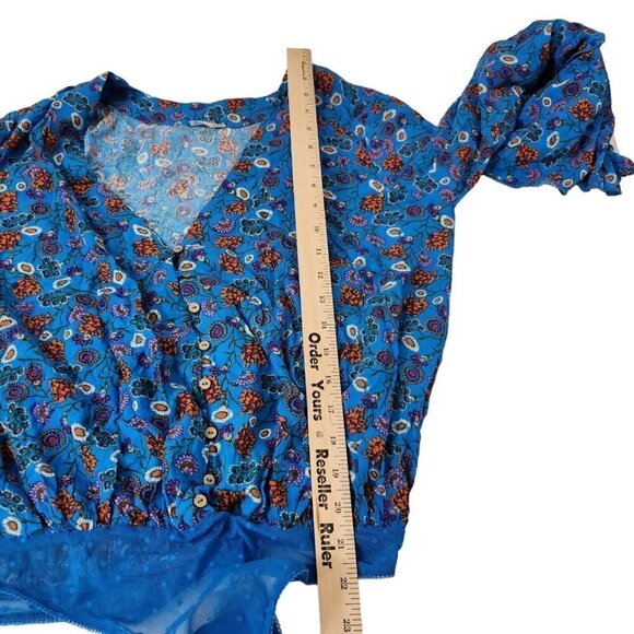 Intimately Free People Bodysuit Small Blue She’s Dainty Blue Floral Blouse Boho - Picture 12 of 12